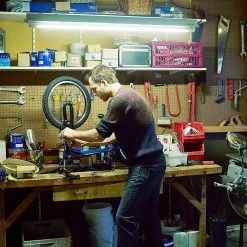 20-Watt 2 ft. Linear T12 Fluorescent Tube Light Bulb Bright White (3000K) by Philips 8 20-Watt 2 ft. Linear T12 Fluorescent Tube Light Bulb Bright White (3000K) by Philips -Philips Lighting Shop philips fluorescent tube lights 543470 c3 1000